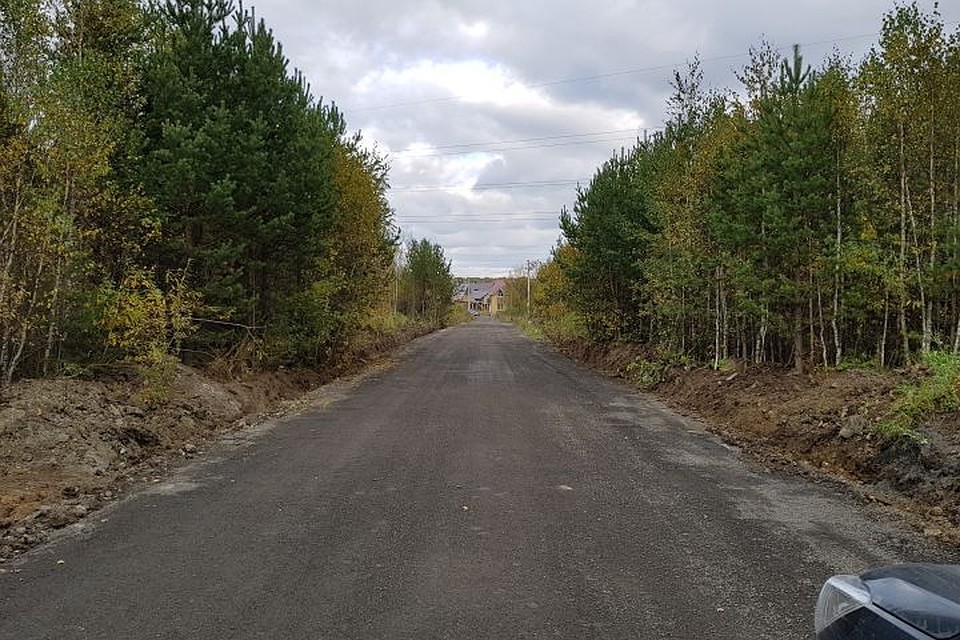 Под екатеринбургом. Грунтовая дорога в пгт. Зареченск под Екатеринбургом. Население поселка Сидельникова под Екатеринбургом. Есть ли асфальтированные дороги в пос.Гари Свердловской области.