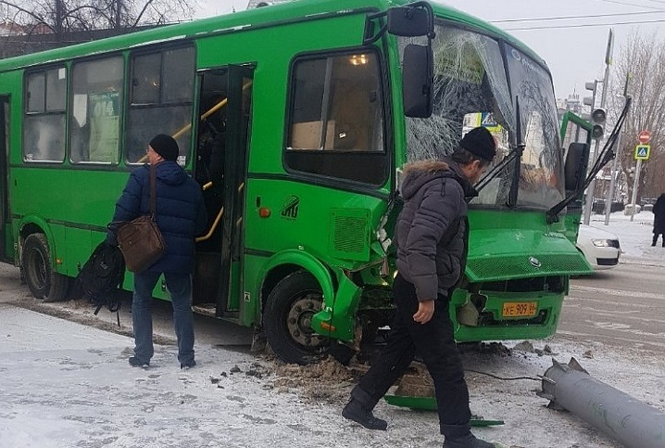 11 пассажир. Екатеринбург таджики происшествия.