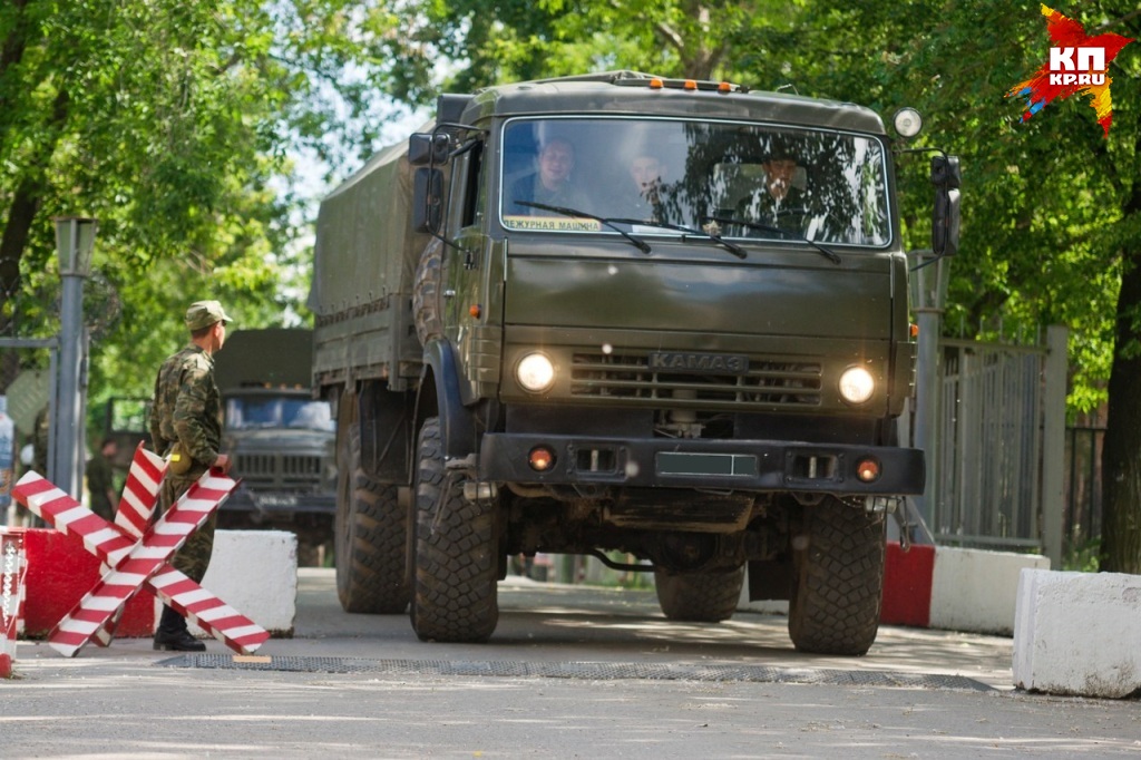 как завести камаз военный