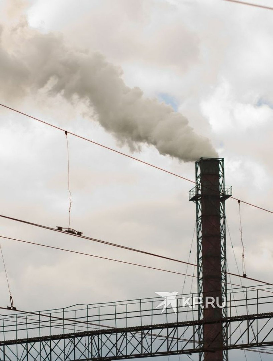 Воздух становится чище, но неблагоприятное влияние остается: что происходит  с экологией в Свердловской области | 27.05.2020 | Екатеринбург - БезФормата